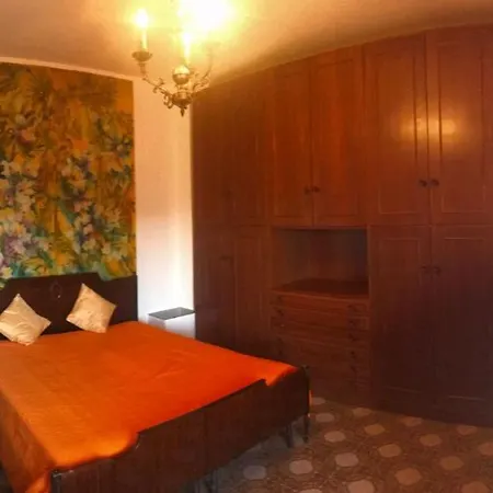 Apartment Villamarinapigra Lake View Apatments